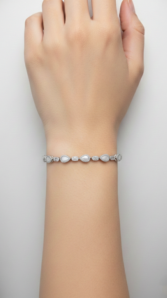 Pearl Drop Elegance Bracelet